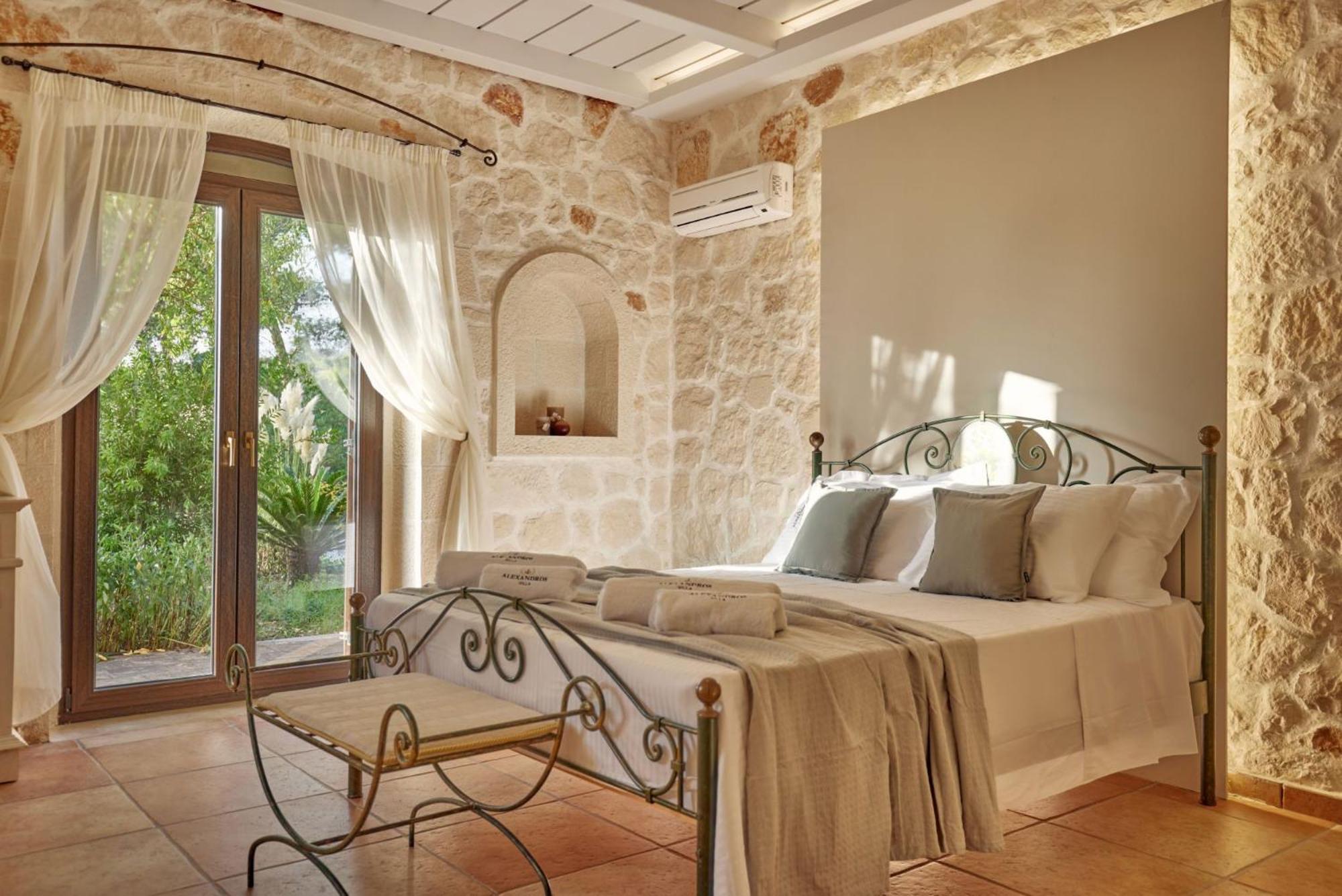 Villa Alexandros Stone